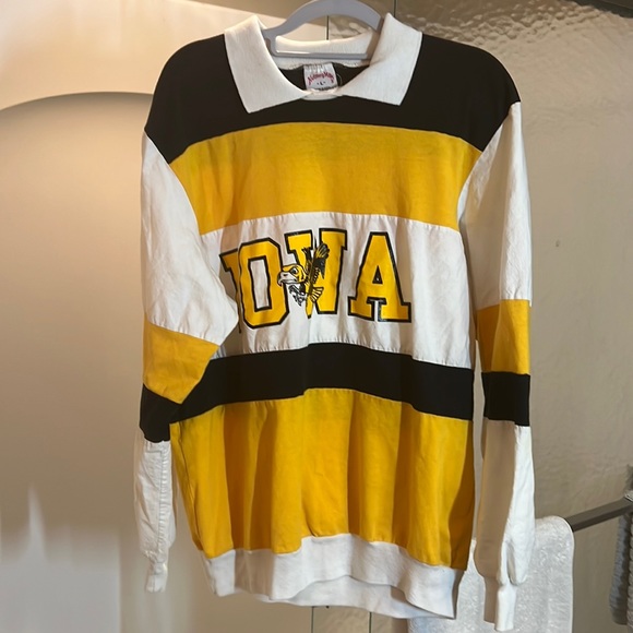 Vintage Iowa Hawkeye Long Sleeve. - Picture 1 of 3